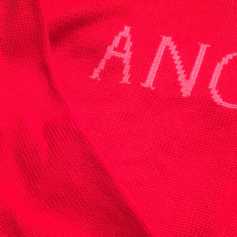 Victoria’s Secret sweater - Picture 3 of 7